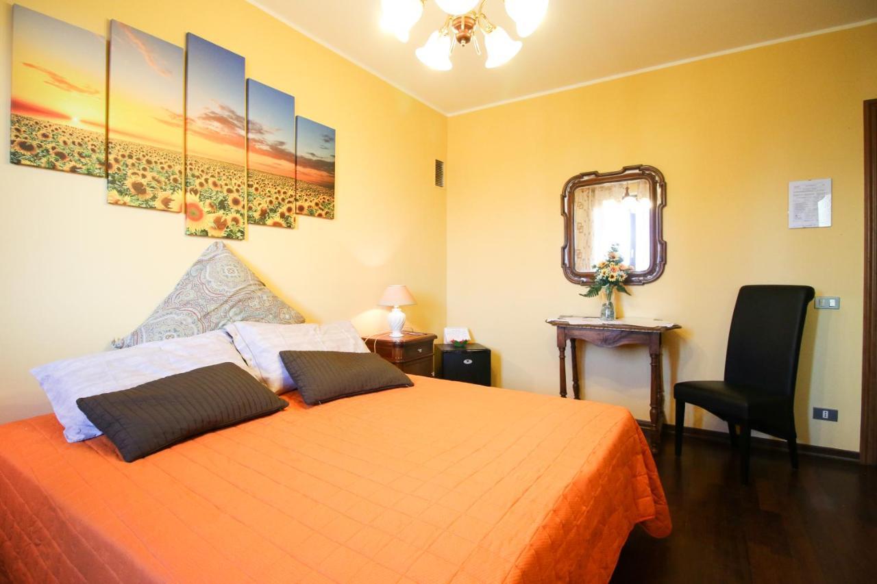 Bed and Breakfast Spighe Paglia E Girasole Candia Canavese Exteriér fotografie